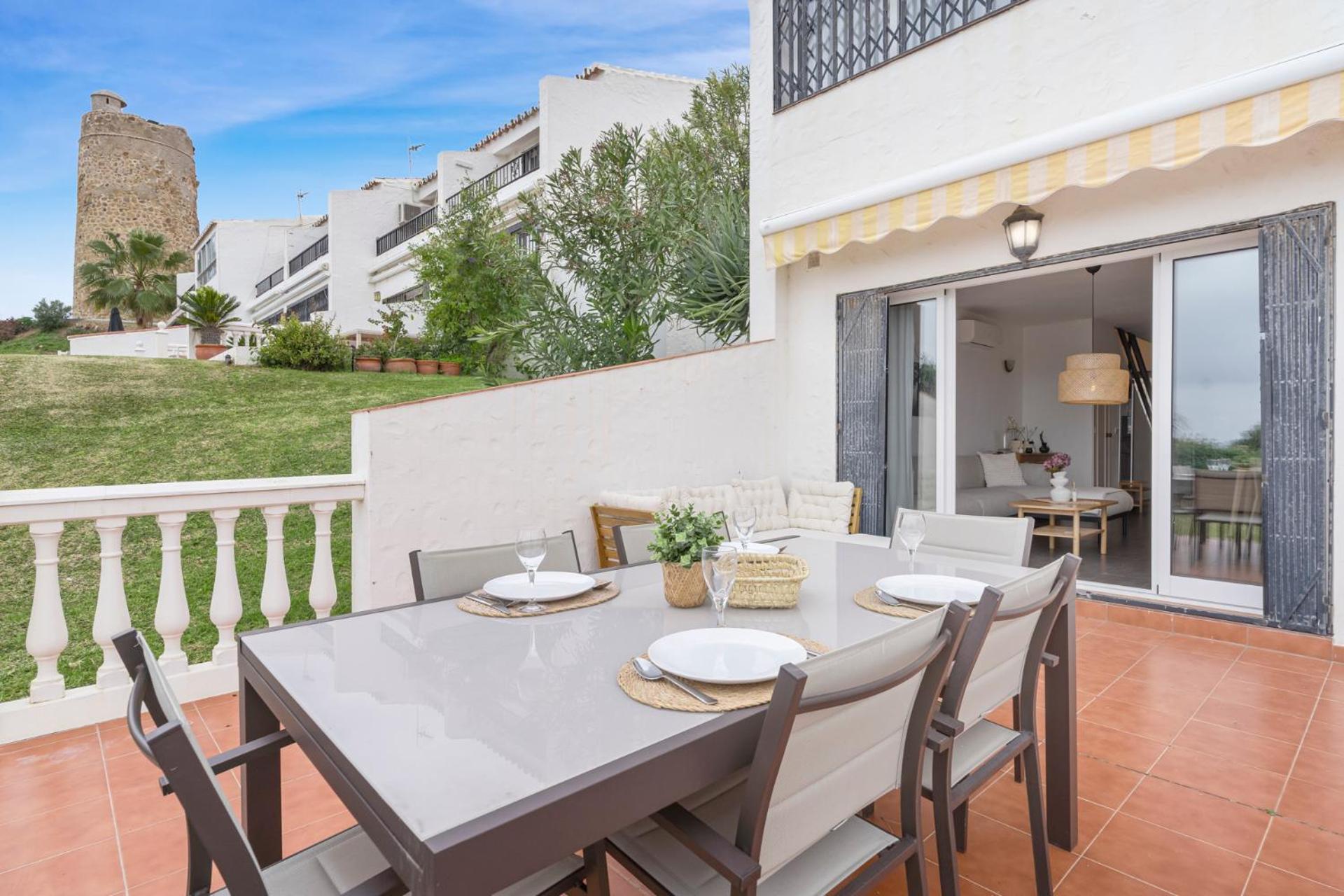 Charming Seaview Apartment With Pool In La Cala By Costarentals - Ref 49 Ла Кала де Михас Екстериор снимка
